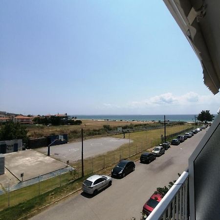 Elef Apartment Paralia Dionysiou Buitenkant foto